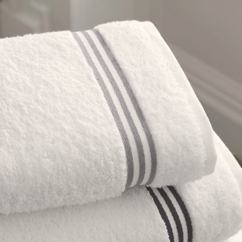Hotel Stripe Bath Towel