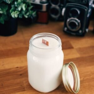 Vanilla & Oak Candle